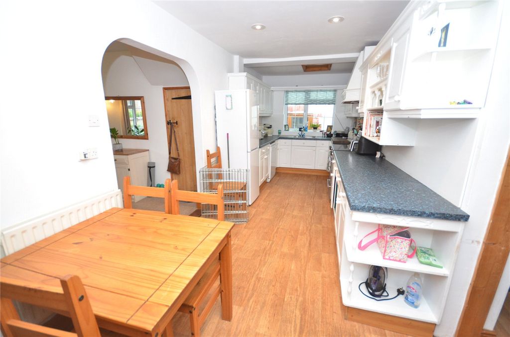 Property photo 3 of 12 Picture No. 12