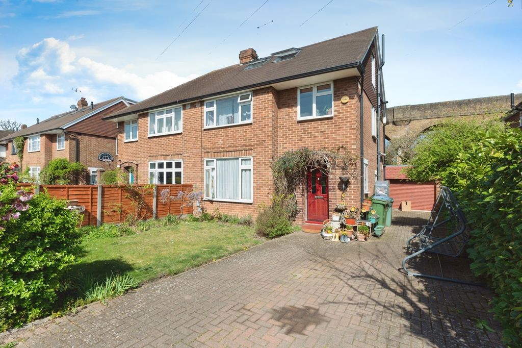 Property photo 1 of 16 Photo