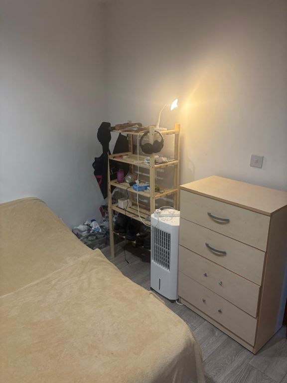 Property photo 2 of 4