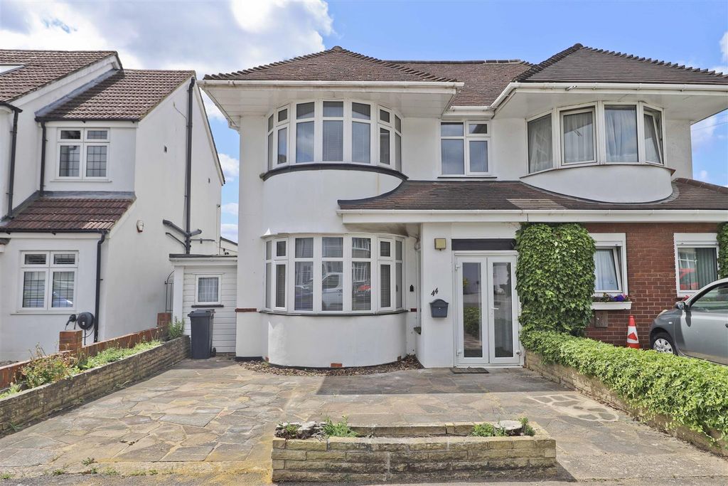 Property photo 1 of 14