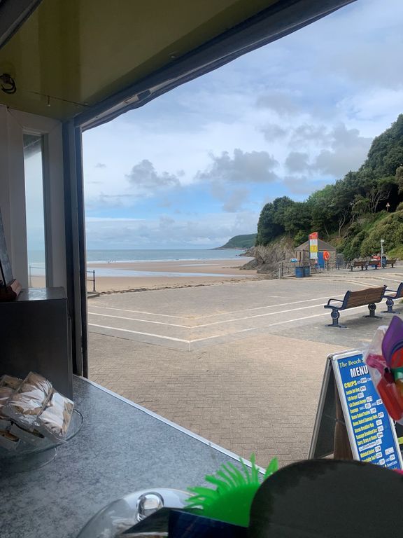 Property photo 2 of 8