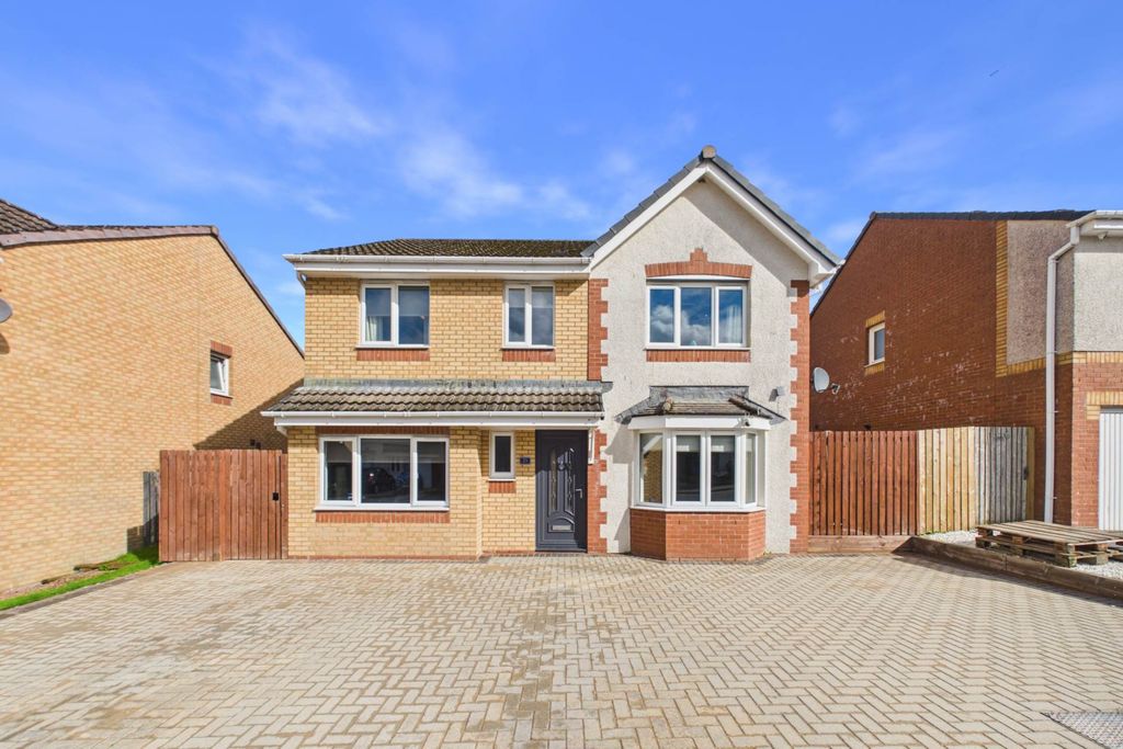 Property photo 1 of 31