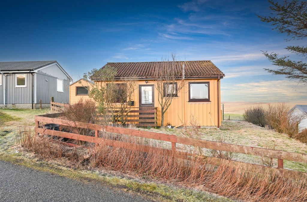 Property photo 1 of 31