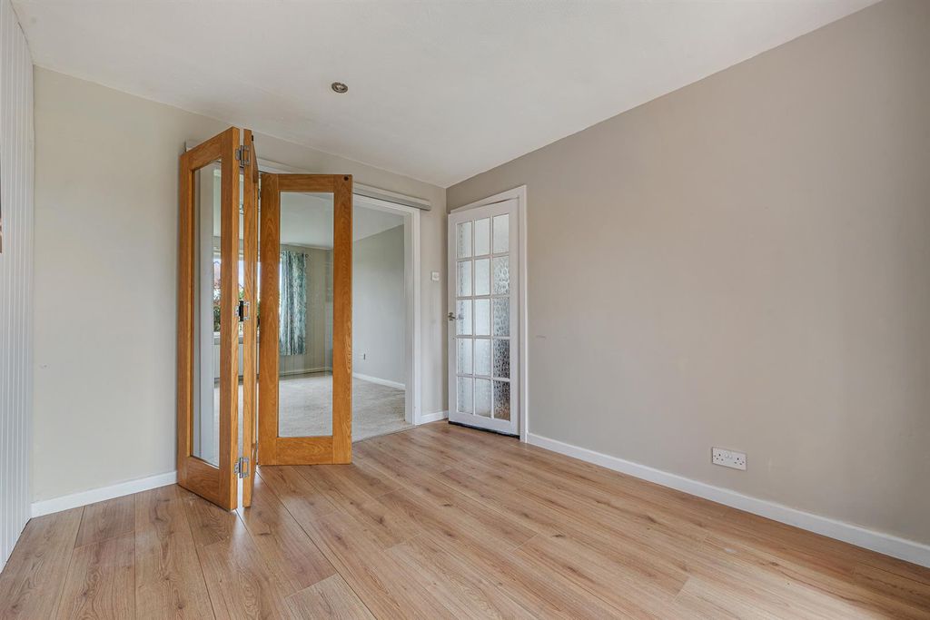 Additional image 6 of 3 bed semi-detached house for salePriory Close, Formby, Liverpool L37