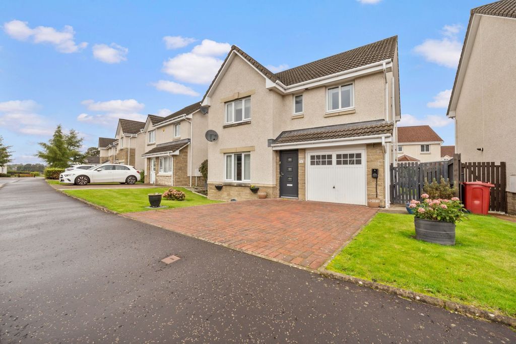 Property photo 1 of 31