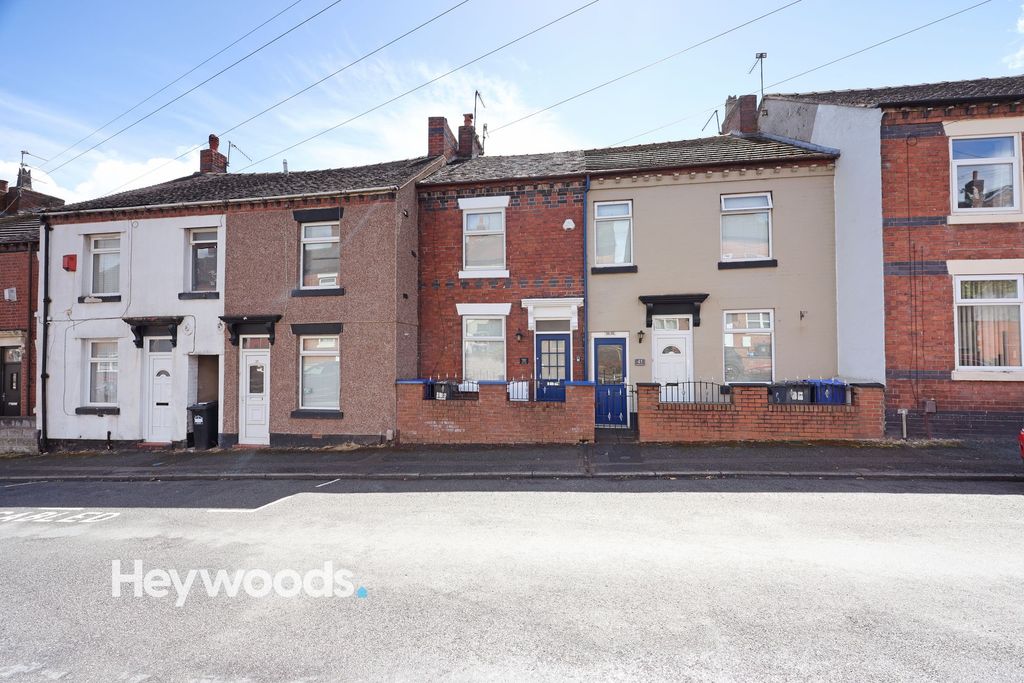 Property photo 1 of 40