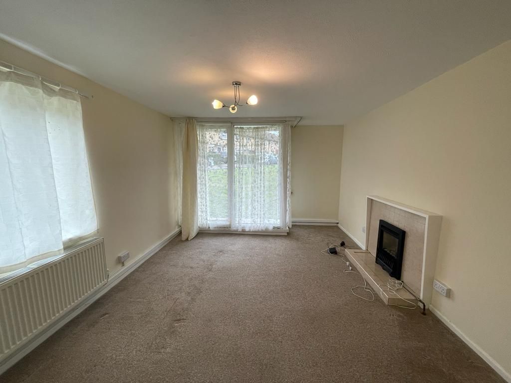 Property photo 2 of 8 Photo 1