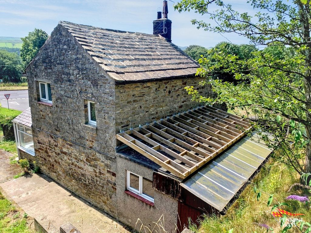 Property photo 3 of 18