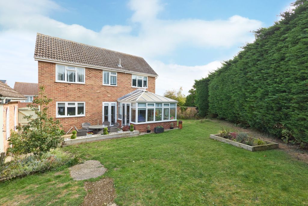 Property photo 2 of 18