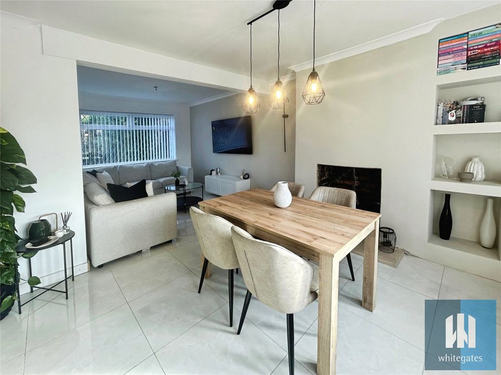 Property photo 2 of 19 Picture No. 08