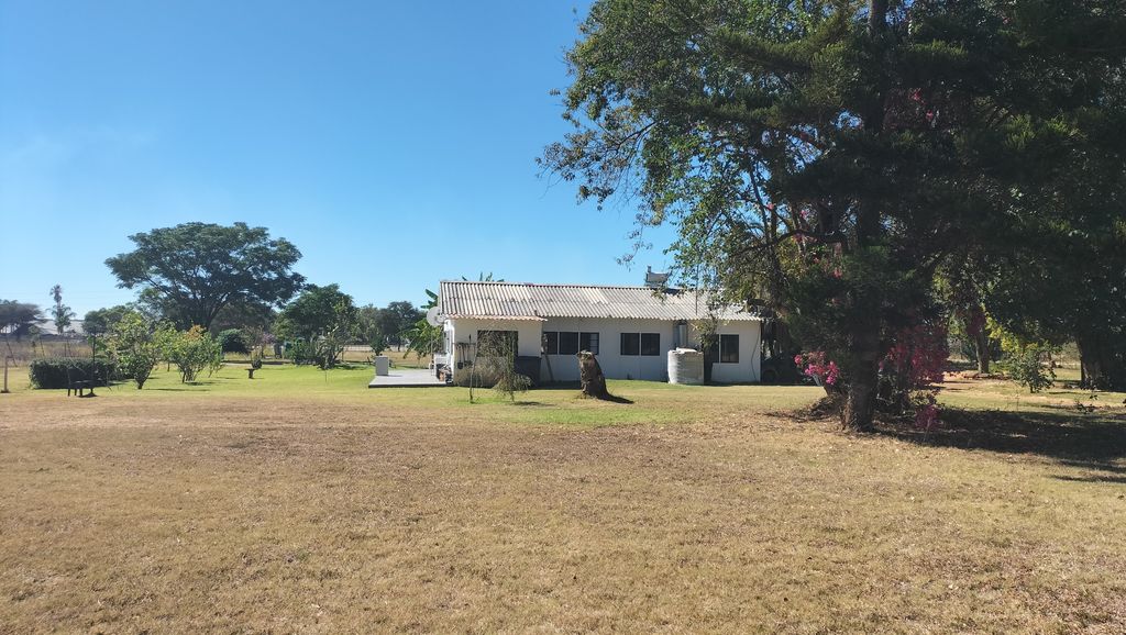 Property photo 1 of 13