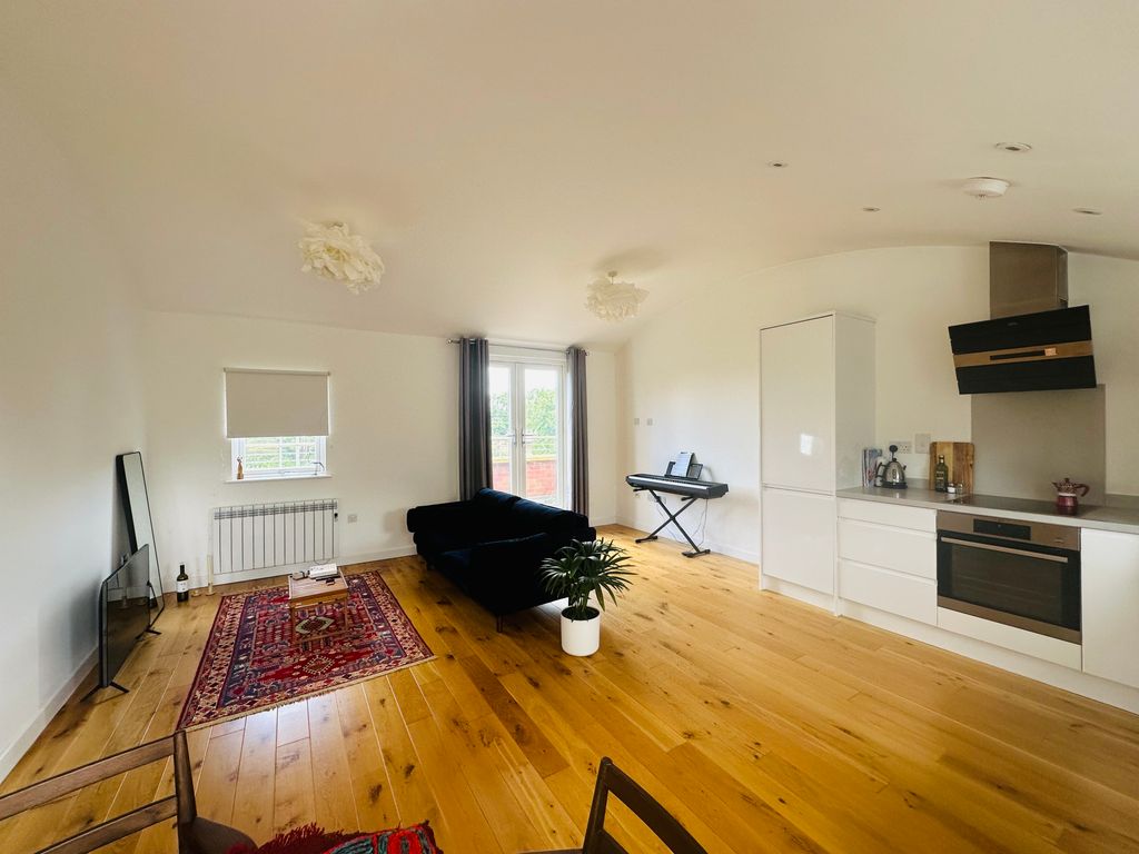 Property photo 2 of 7 Living Room