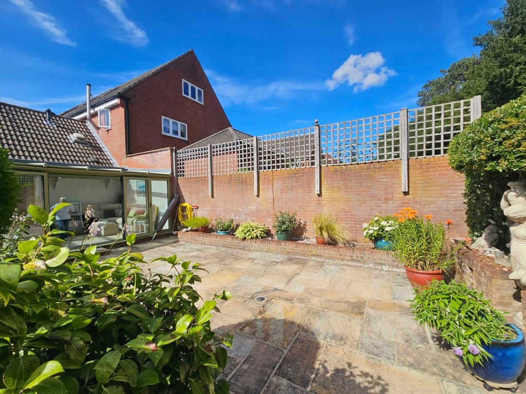 Property photo 2 of 15 Picture No. 02