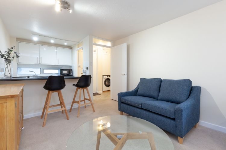 Property photo 2 of 9 230357