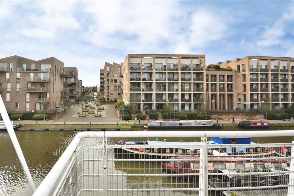 Additional image 14 of 2 bed flat for saleTallow Road, Brentford TW8