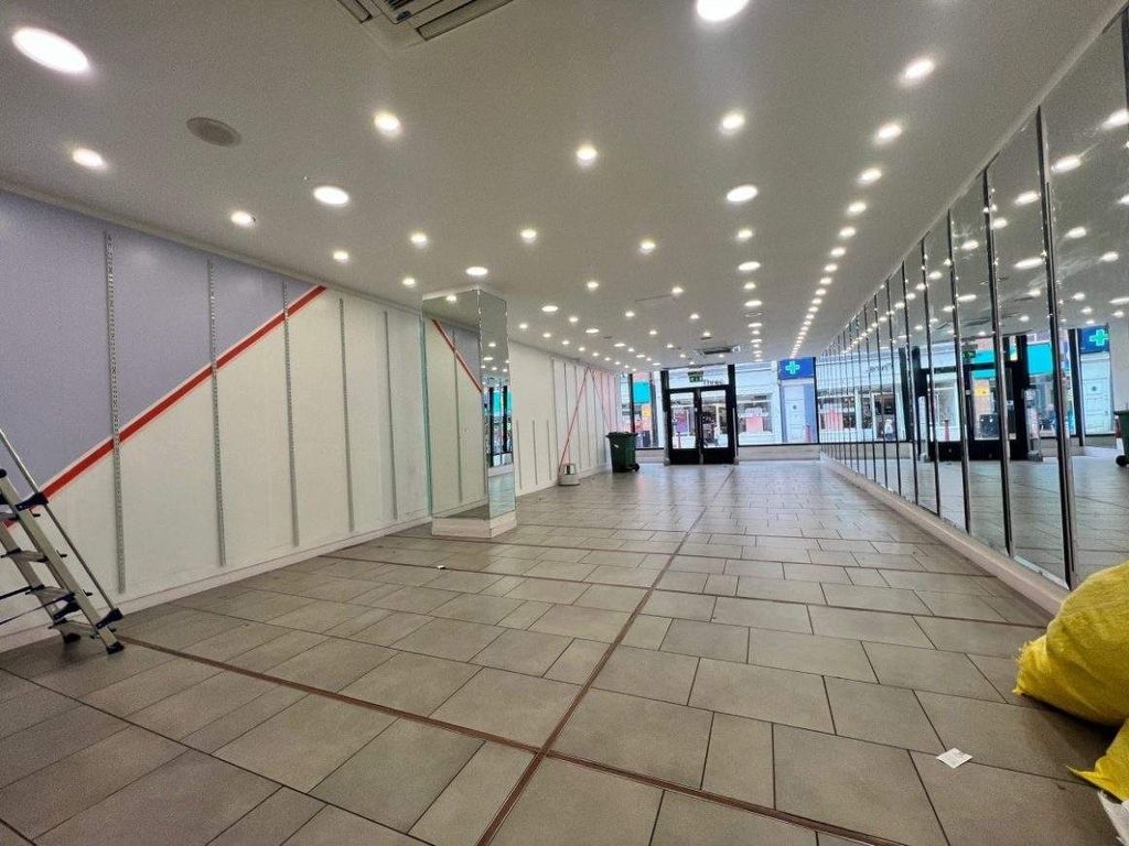 Property photo 2 of 3