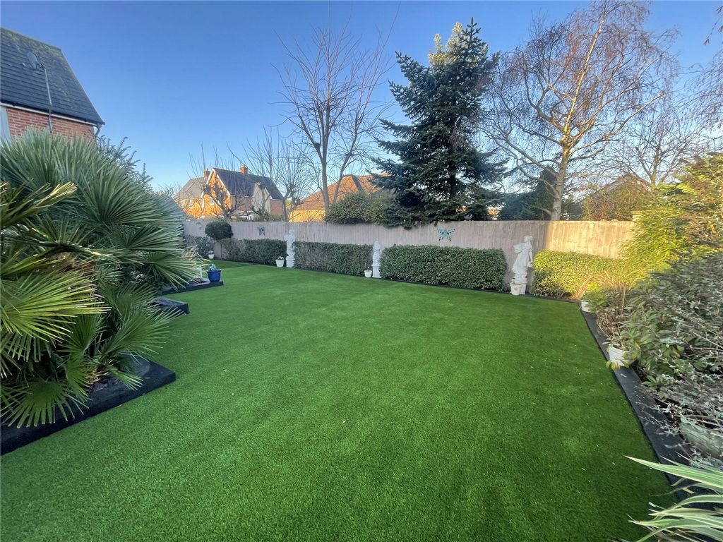 Property photo 3 of 41 Picture No. 39