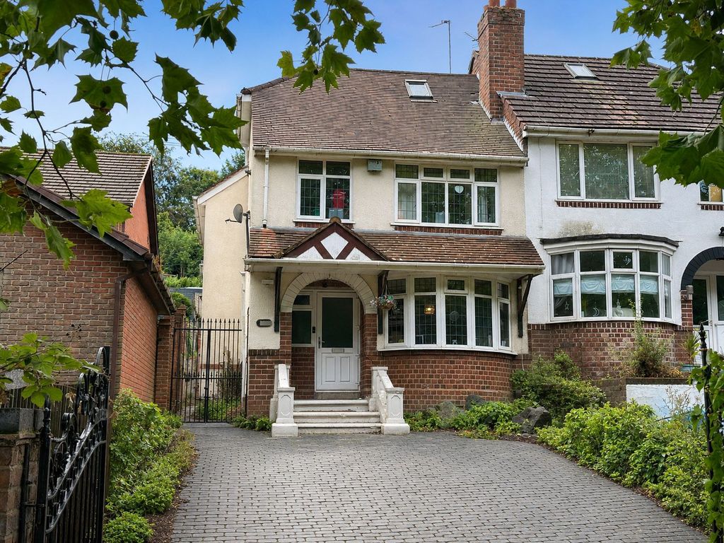 Property photo 2 of 14