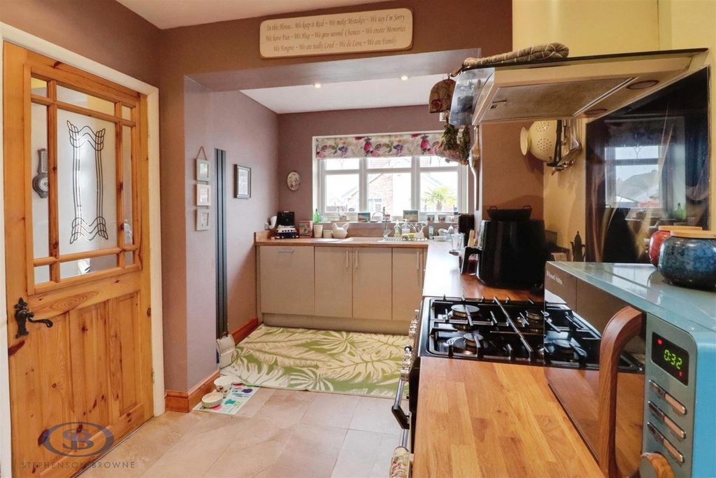 Property photo 2 of 25 User_Edited_Photo-294F6B88_User-Edited-66679F7A-91