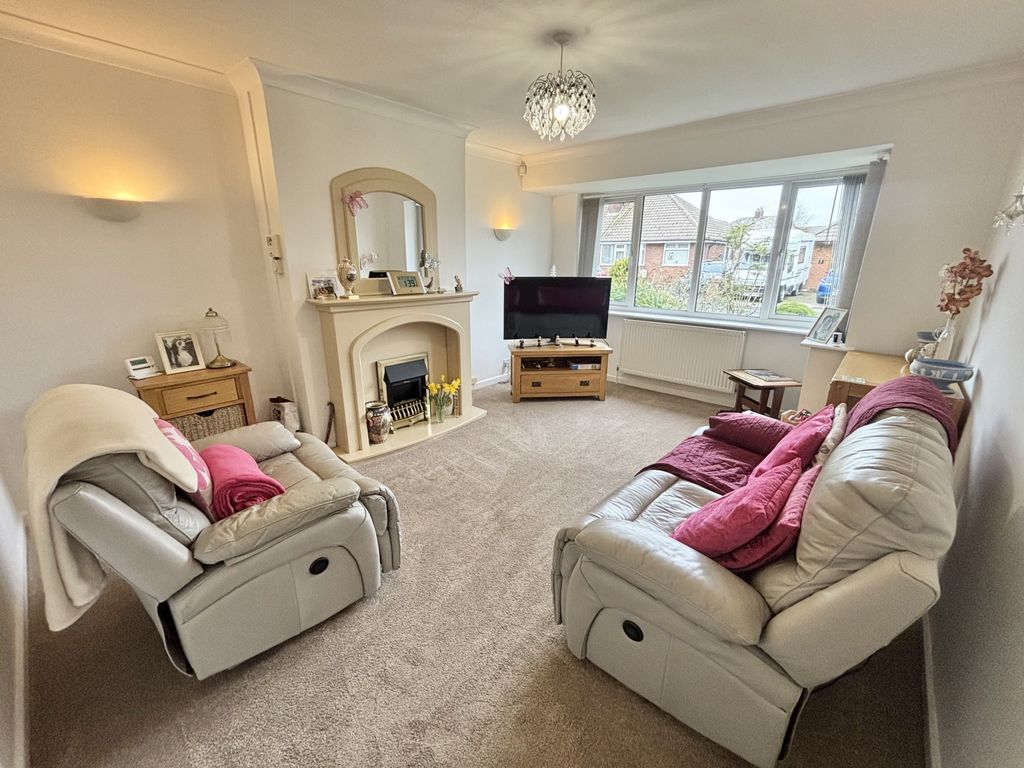 Property photo 2 of 24