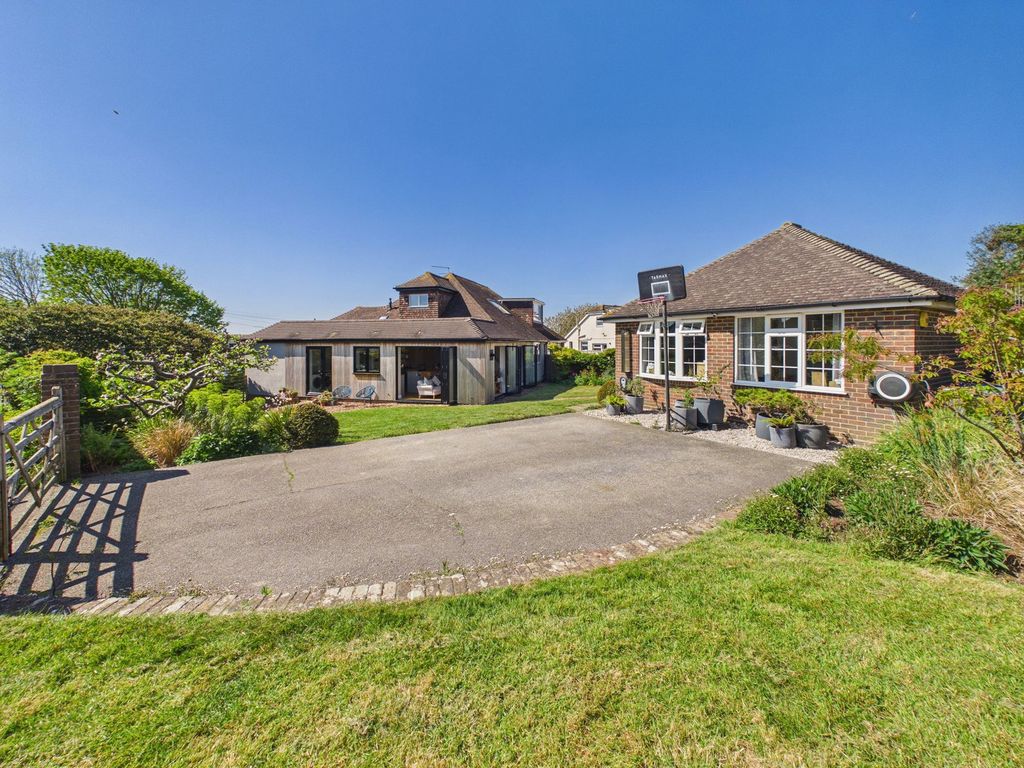 Property photo 1 of 35