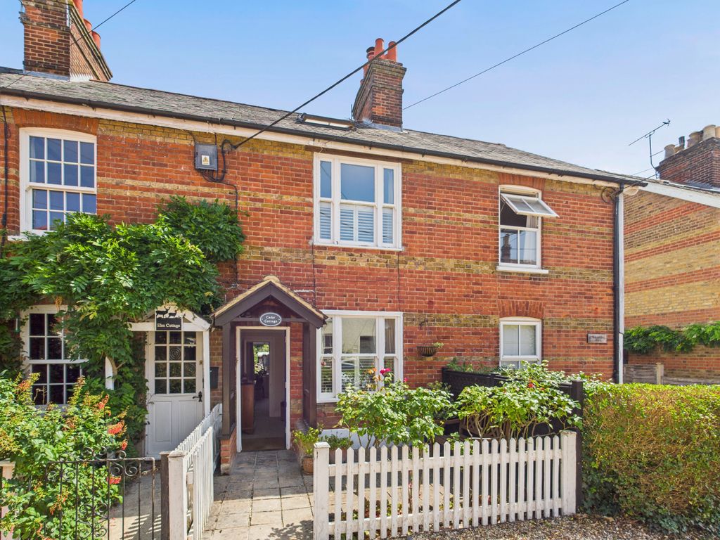 Property photo 1 of 24 Cam01354G0-Pr0572-Still022