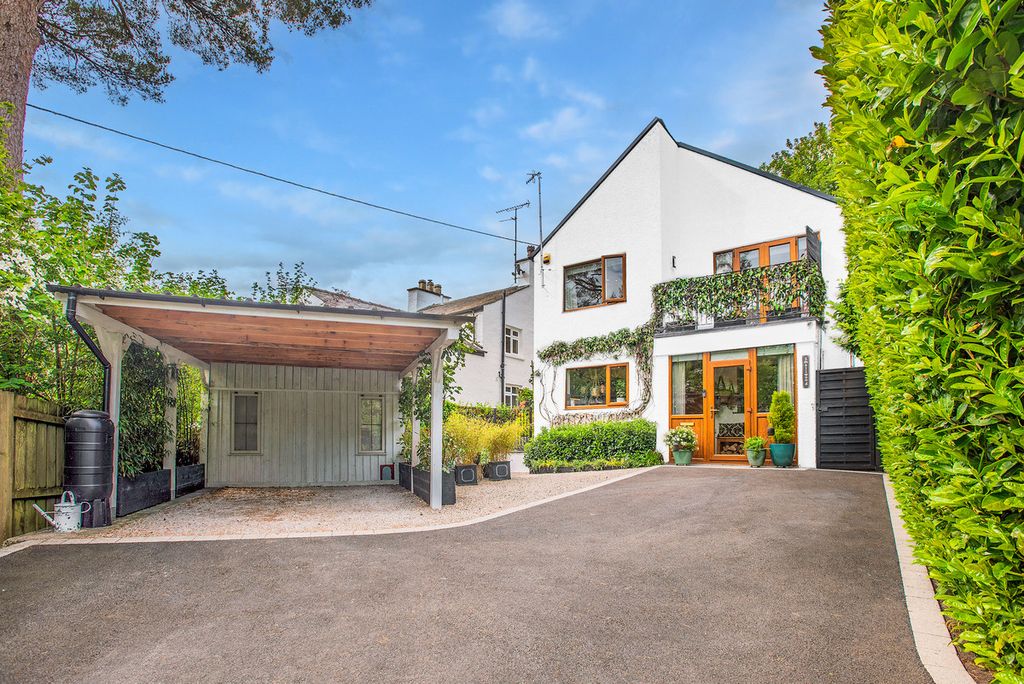 Property photo 1 of 29