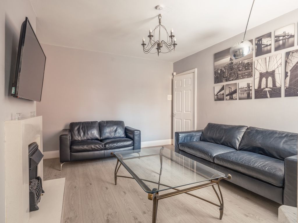 Property photo 3 of 12 3003333