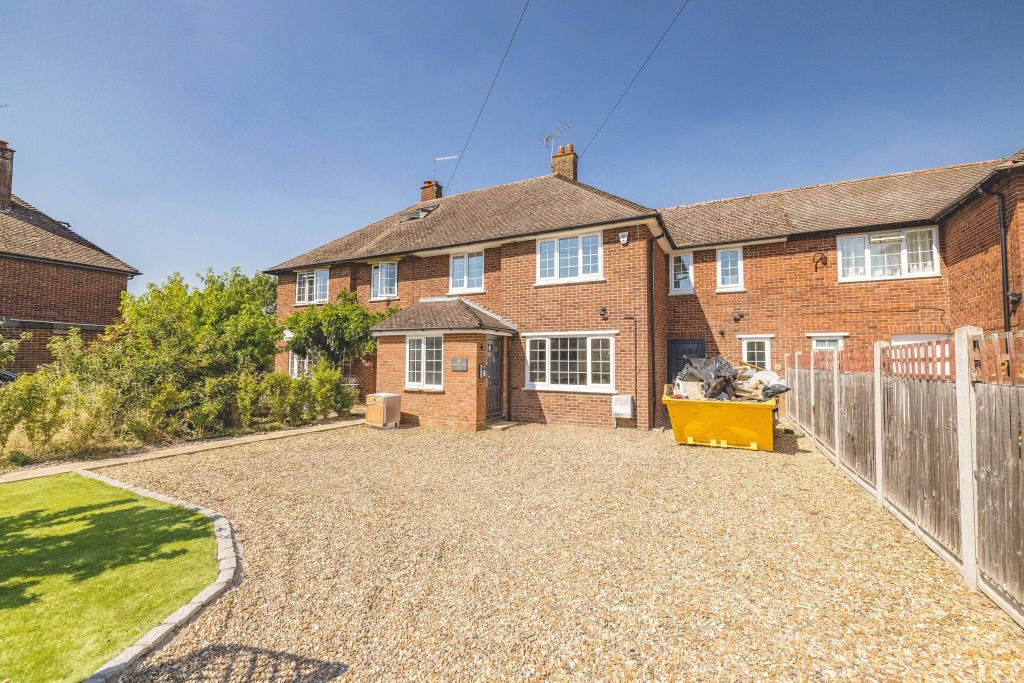 Property photo 1 of 16 Front