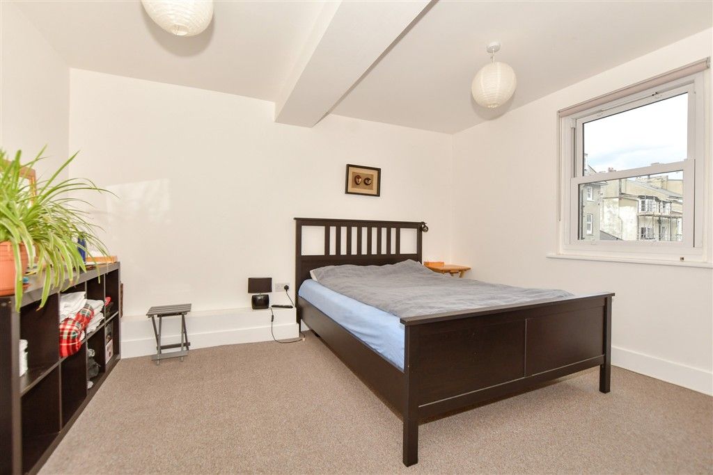 Property photo 3 of 9 Bedroom 1