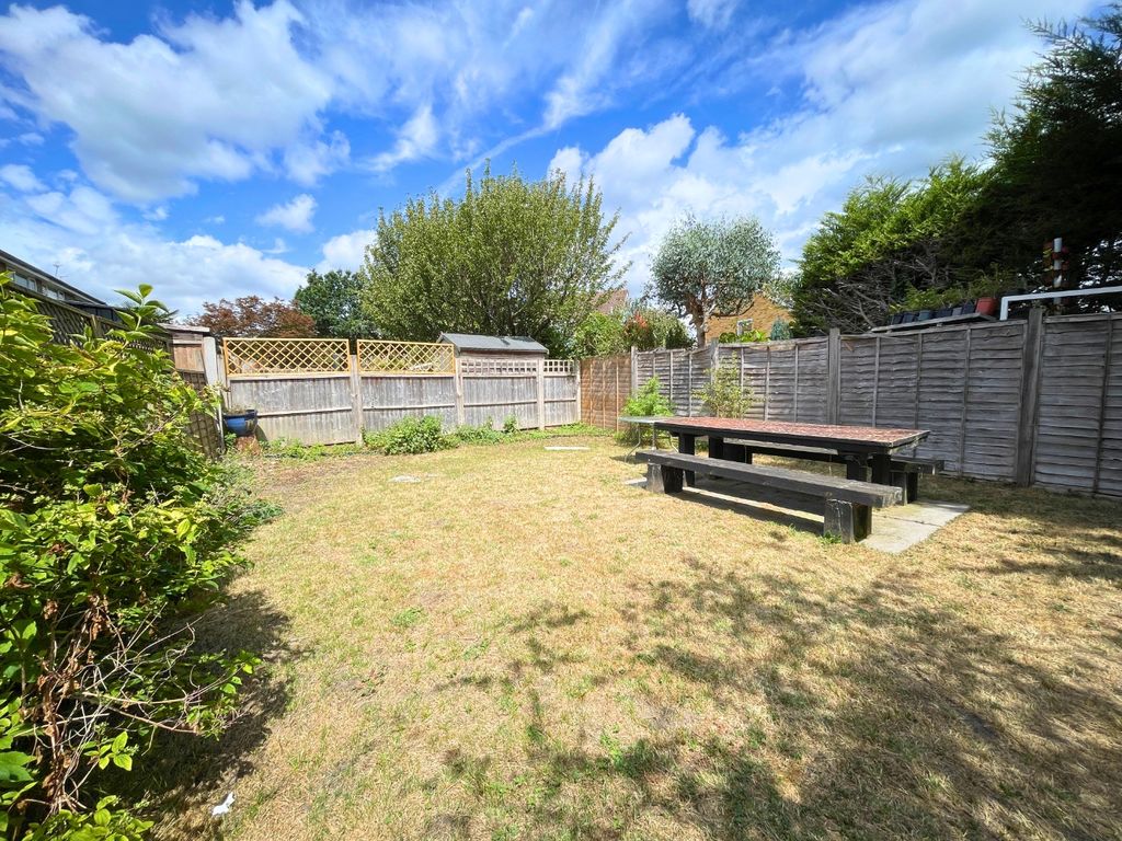 Property photo 2 of 9 5193752