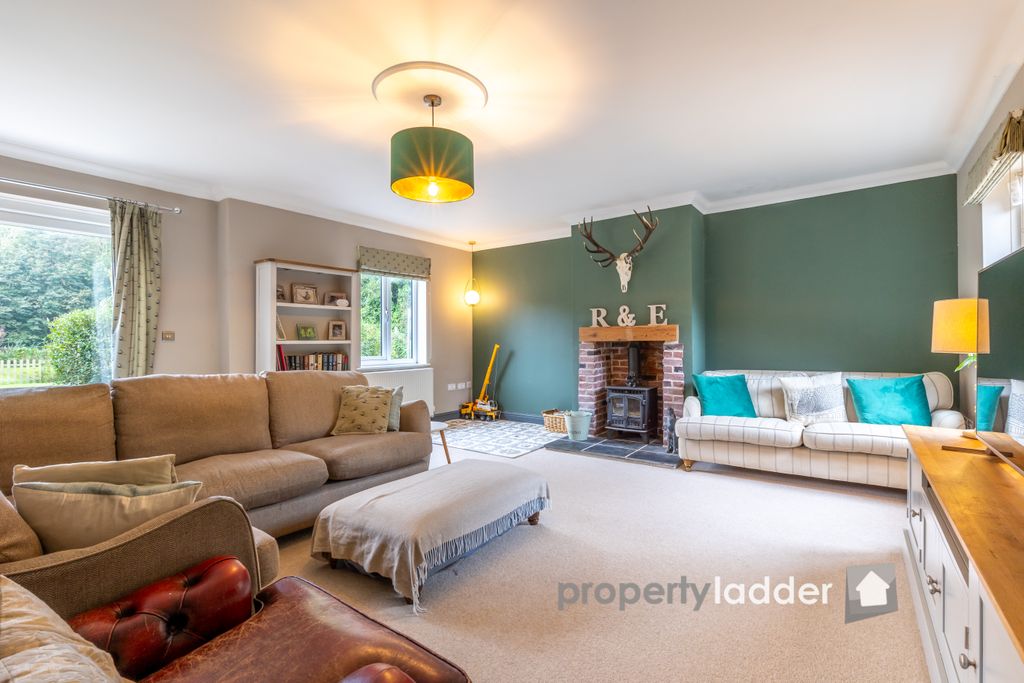 Property photo 2 of 30 Bramley Lodge - Pl-1
