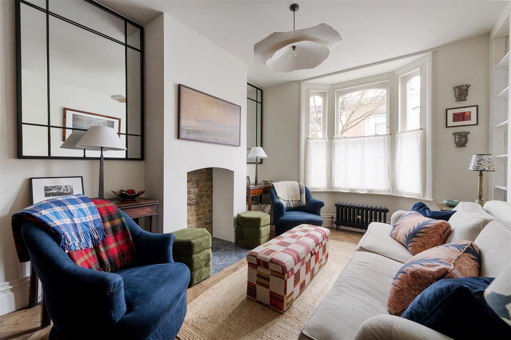 Property photo 1 of 41