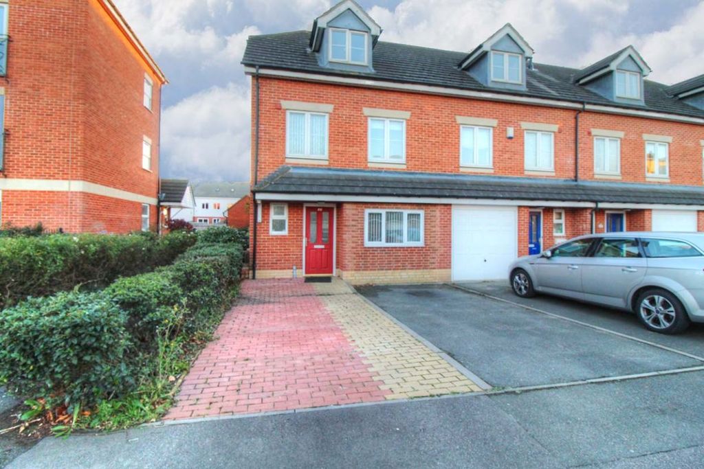 Property photo 1 of 13