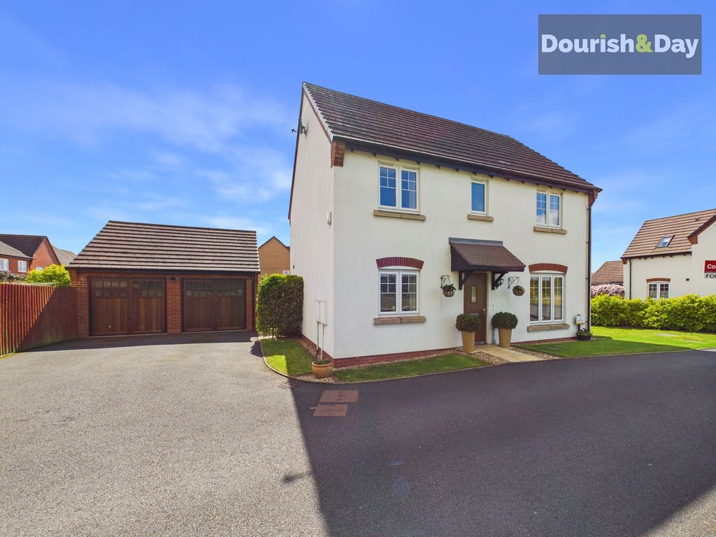Property photo 1 of 32