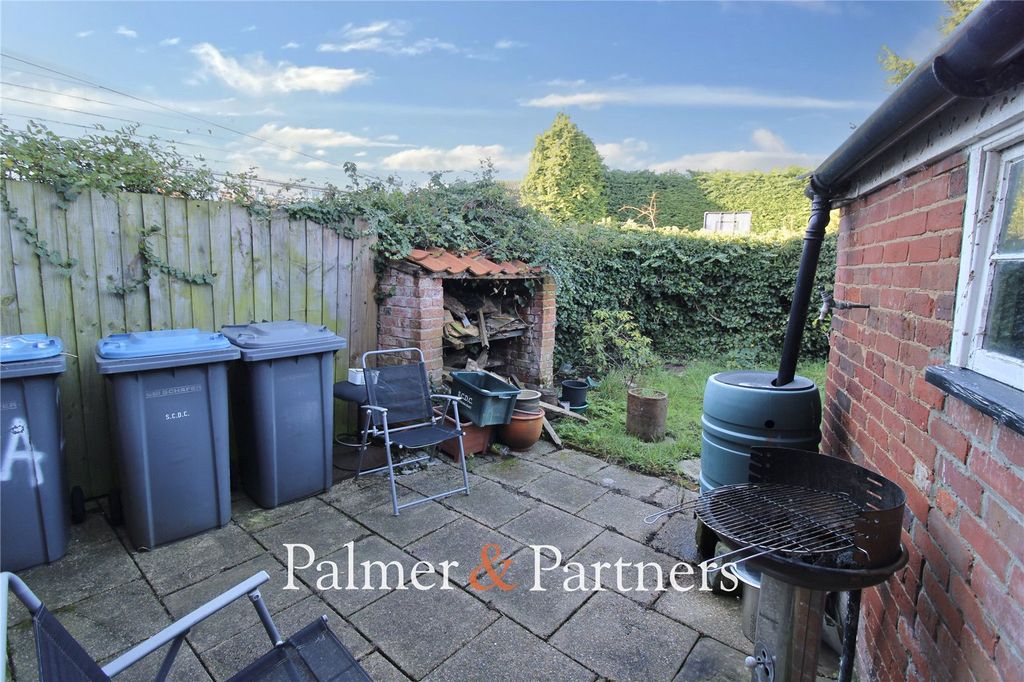 Property photo 3 of 11 Picture No. 16