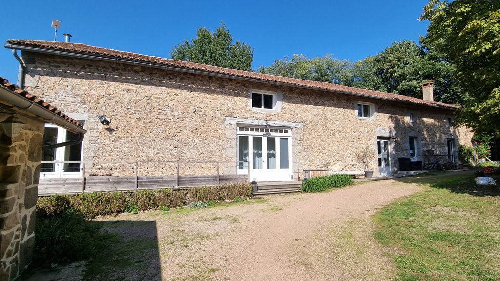 Property photo 3 of 31 Photo 3