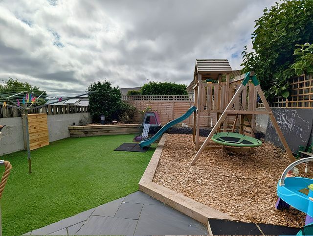 Property photo 2 of 18
