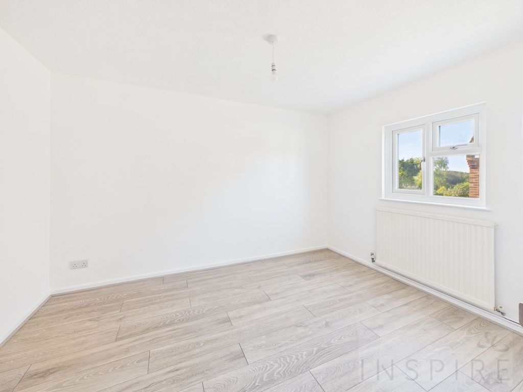 Additional image 9 of 4 bed detached house to rentFarhalls Crescent, Horsham RH12