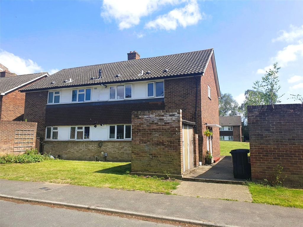 Property photo 3 of 8 Picture No. 16
