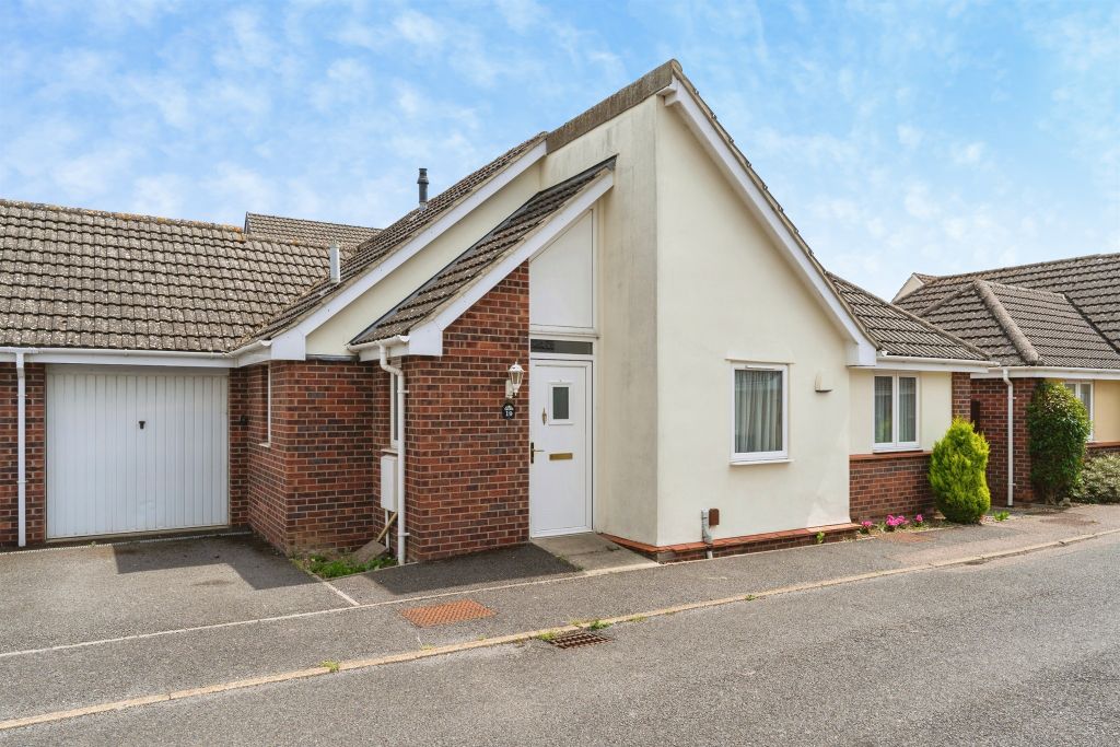 Property photo 1 of 15