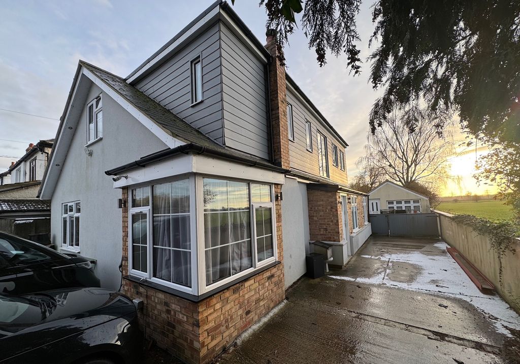 Property photo 1 of 17 Front