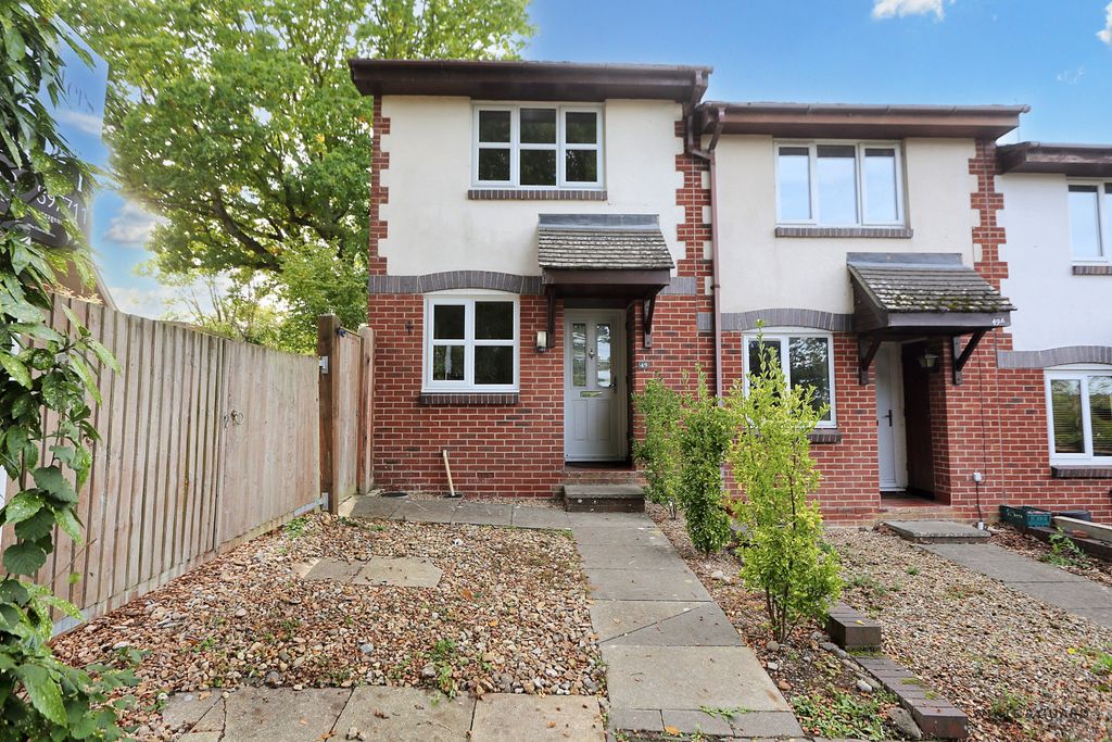 Property photo 1 of 11 Img_4952