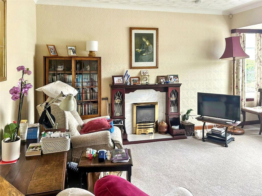 Property photo 3 of 20 Picture No. 03