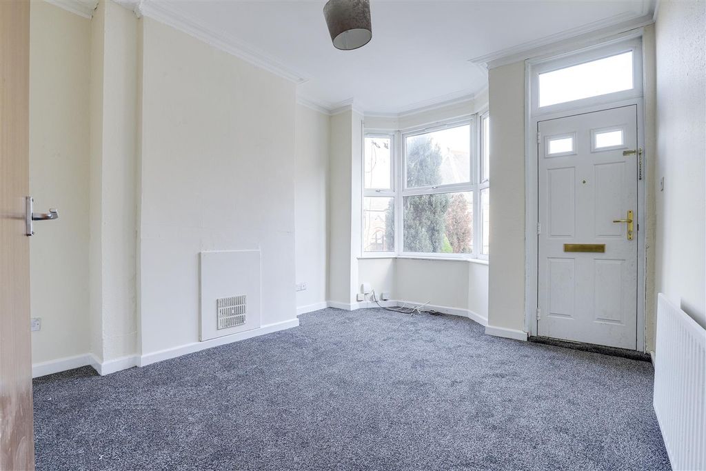 Property photo 2 of 13 01.Jpg