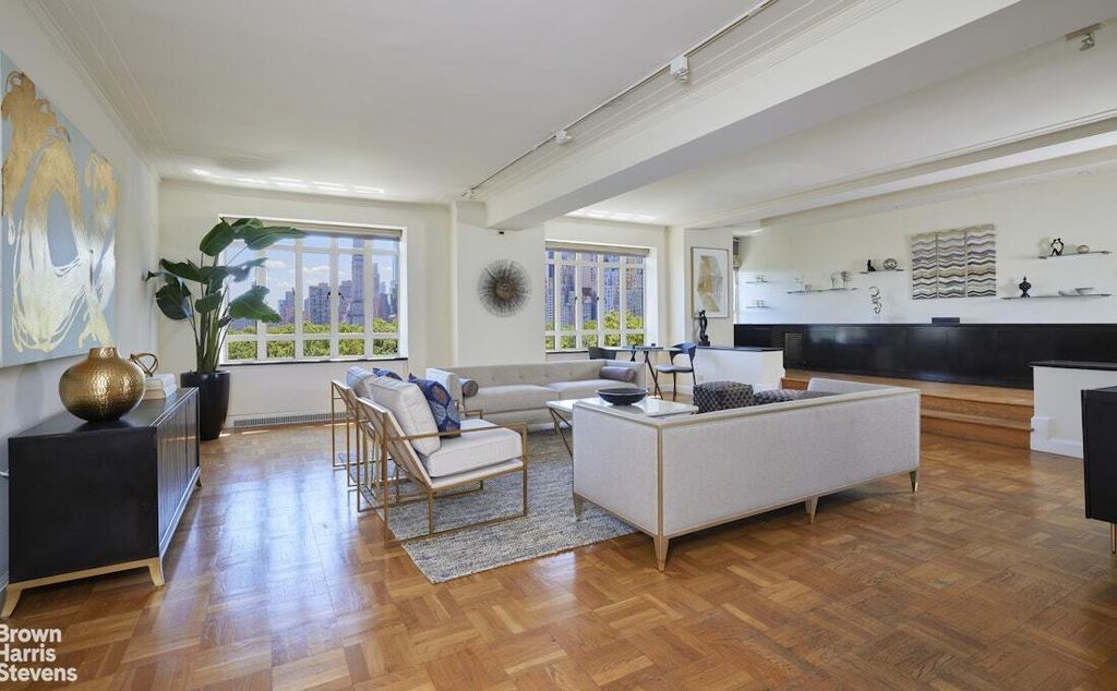 Property photo 3 of 8 <Alttext/>