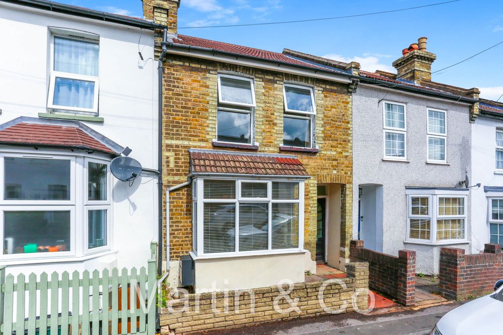 Property photo 1 of 15