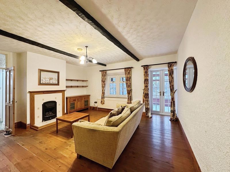 Property photo 3 of 20 Photo 18