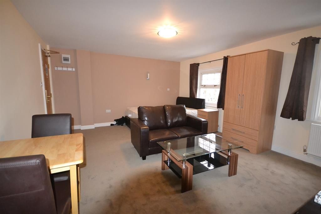 Property photo 2 of 4