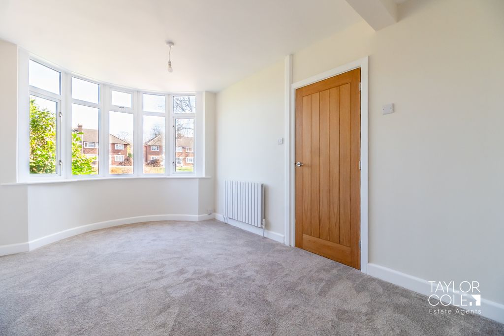 Property photo 3 of 29